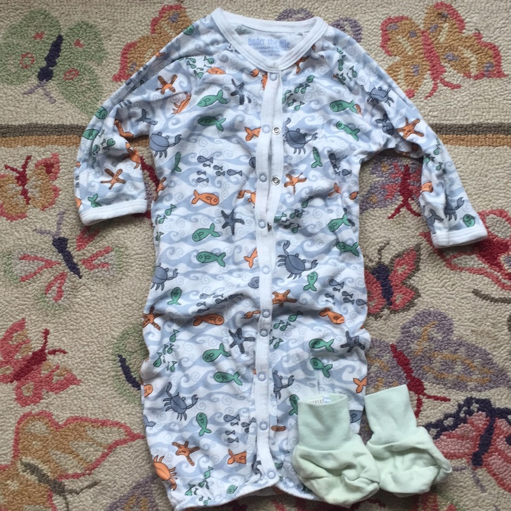 organic Under the Nile sleeper/jumper & Booties